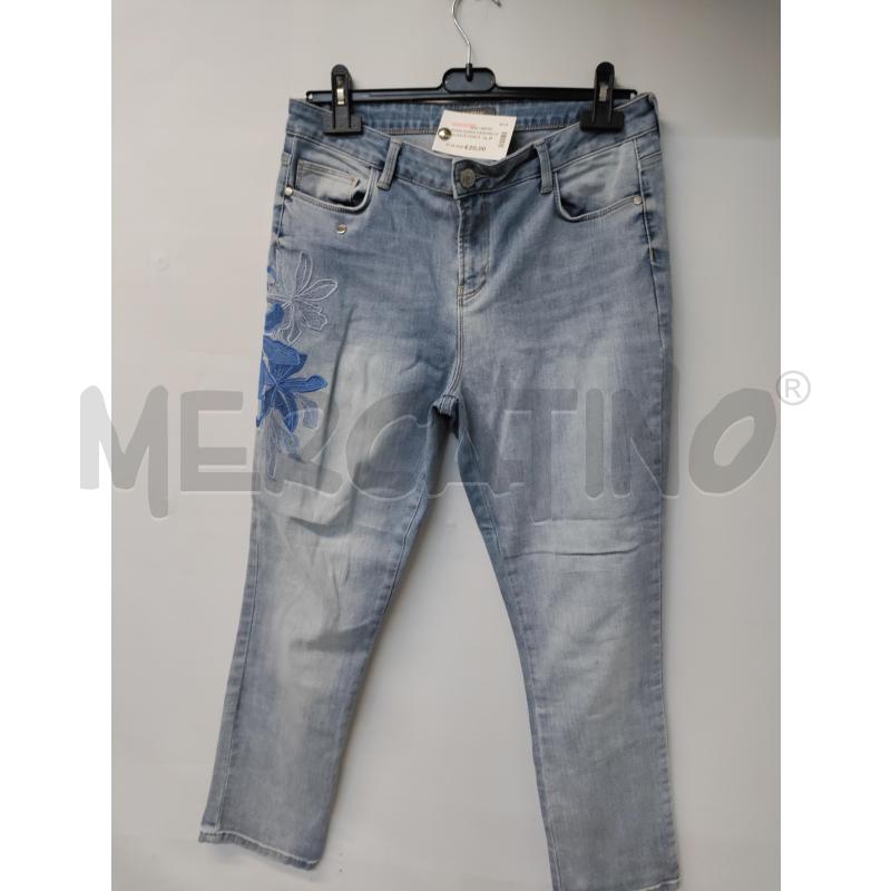 JEANS DONNA CAMOMILLA CELESTE FIORI DI LATO | Mercatino dell'Usato Acerra 1