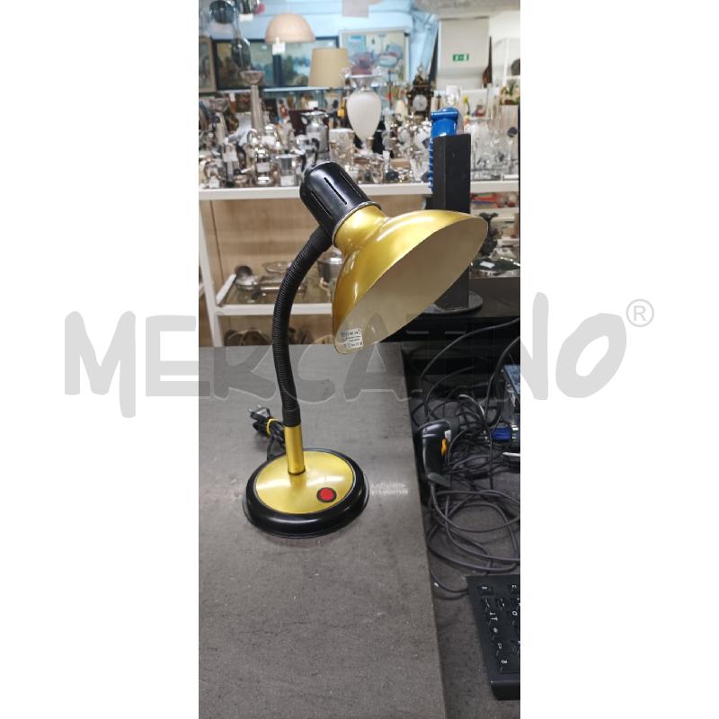 LAMPADA COLORE ORO SNODABILE NUOVA VENETA LUMI | Mercatino dell'Usato Acerra 1
