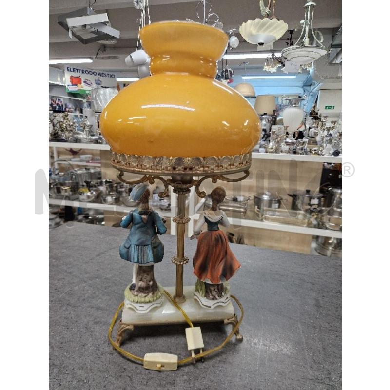 LAMPADA GIALLO DUE NOBILI | Mercatino dell'Usato Acerra 3