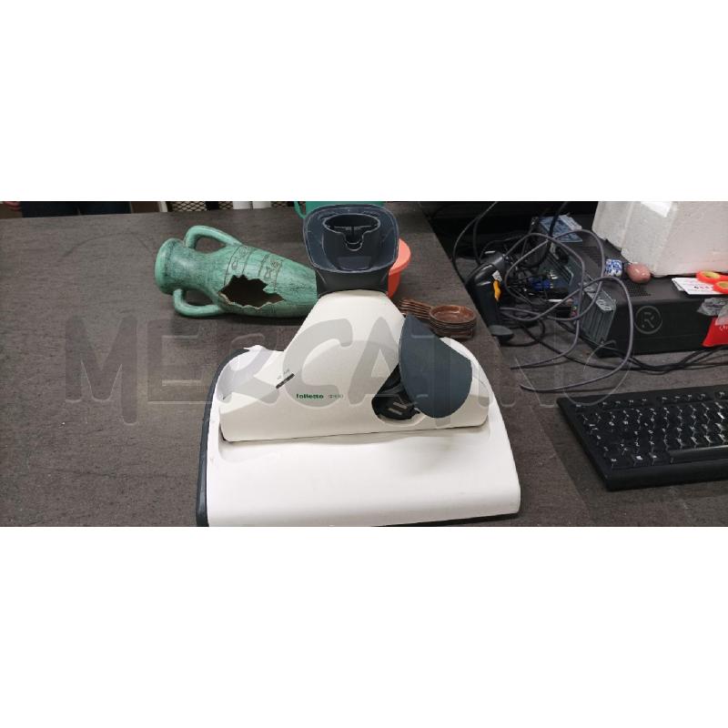 LAVAPAVIMENTO FOLLETTO SP530 | Mercatino dell'Usato Acerra 1