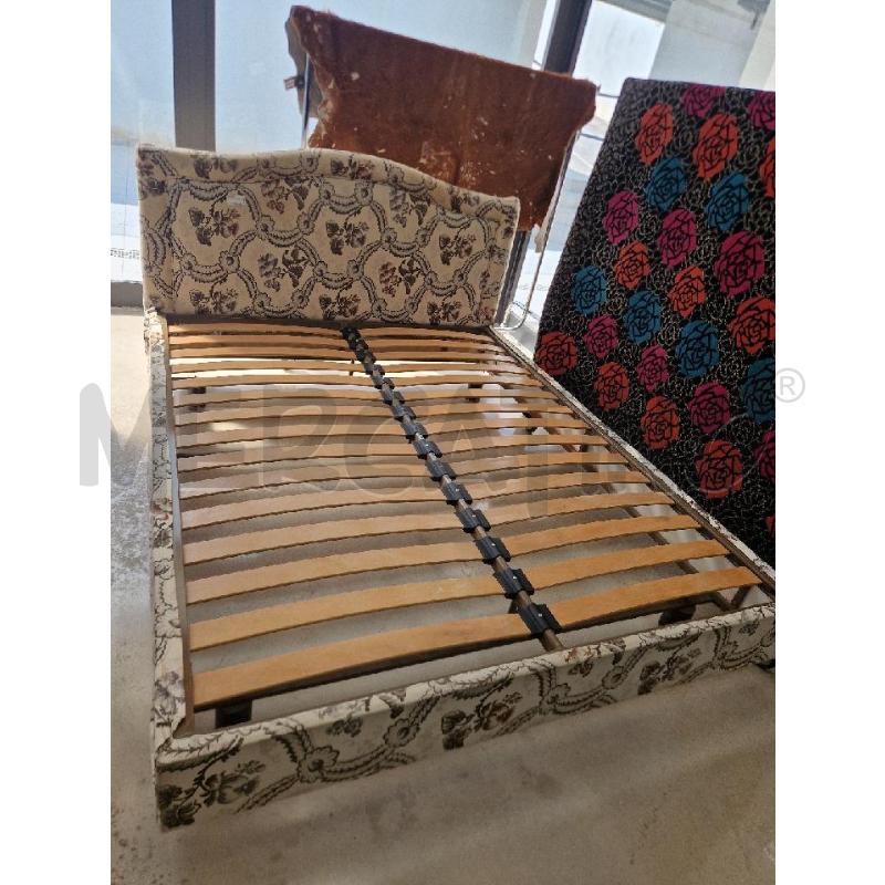 LETTO MATRIMONIALE CONTENITORE STOFFA FOGLIE  | Mercatino dell'Usato Acerra 1