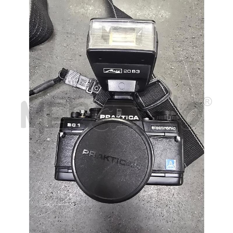 MACCHINA FOTOGRAFICA PRAKTICA CON FLASH | Mercatino dell'Usato Acerra 2