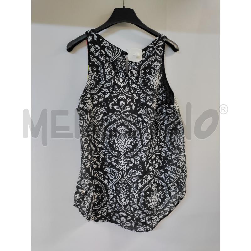 MAGLIA DONNA DESIGUAL NERO BIANCO FIORI VERDE ROSA | Mercatino dell'Usato Acerra 2