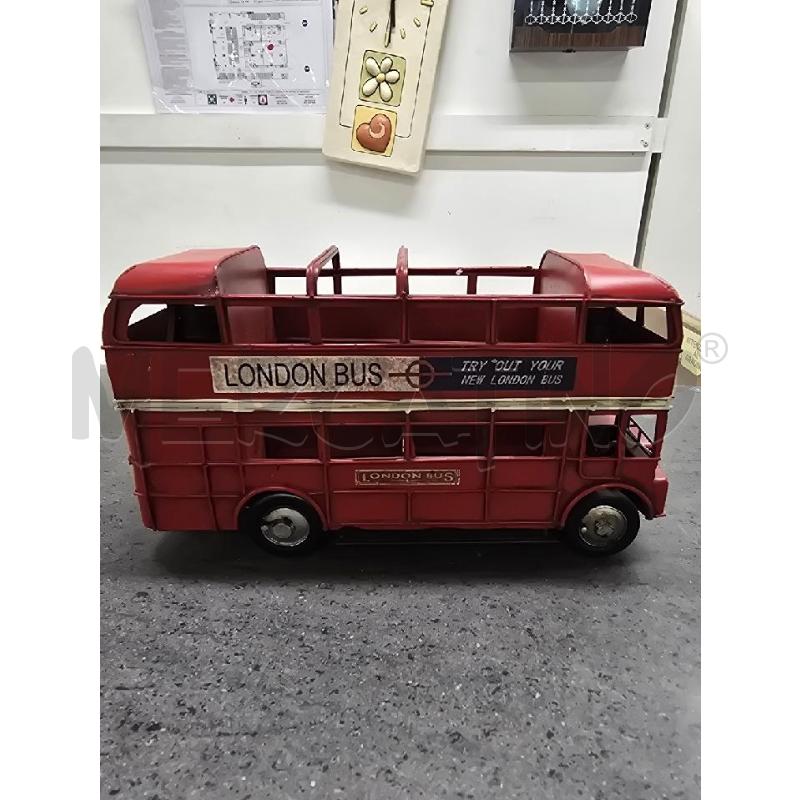 MODELLINO BUS ROSSO LONDON | Mercatino dell'Usato Acerra 1