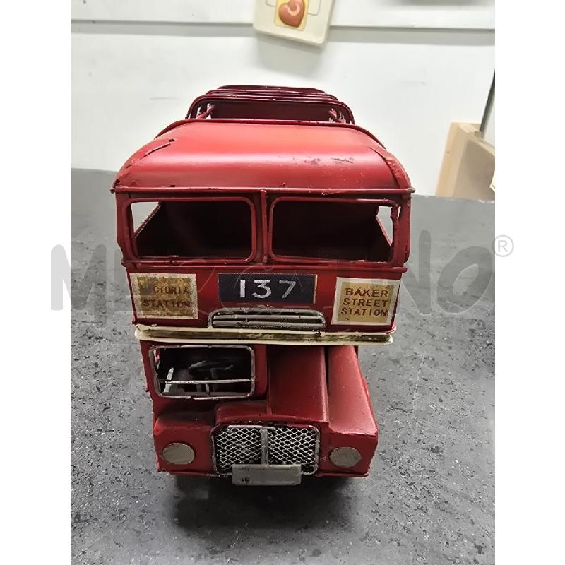 MODELLINO BUS ROSSO LONDON | Mercatino dell'Usato Acerra 2