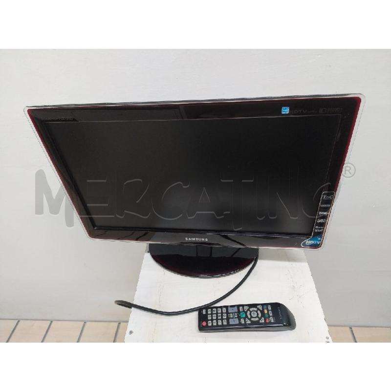 MONITOR TV SAMSUNG SYNCMASTER P2270HD | Mercatino dell'Usato Acerra 1