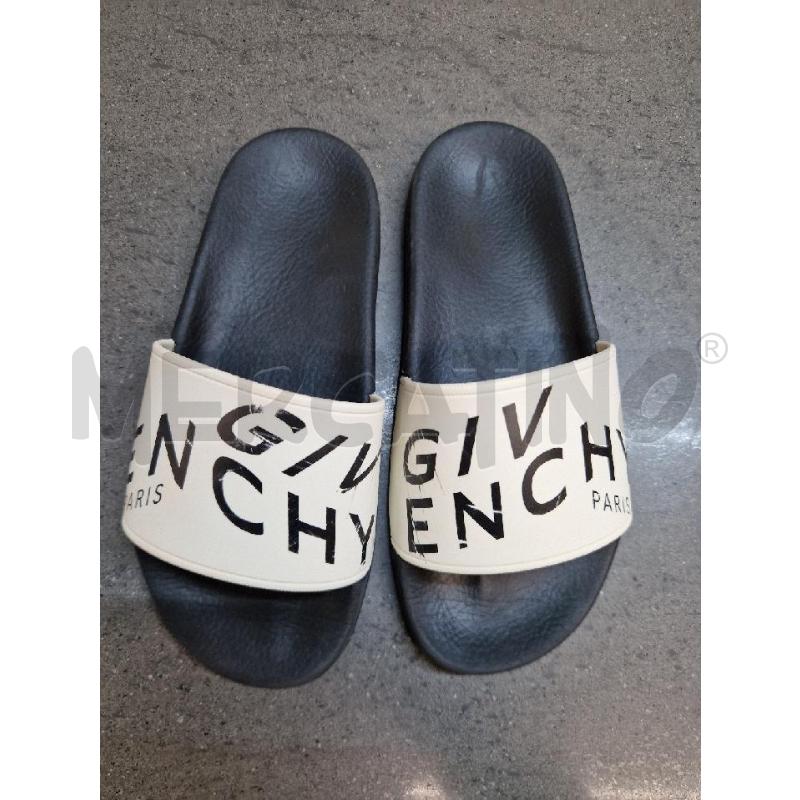 PANTOFOLE BAMBINO NERO BIANCO GIVENCHY | Mercatino dell'Usato Acerra 1