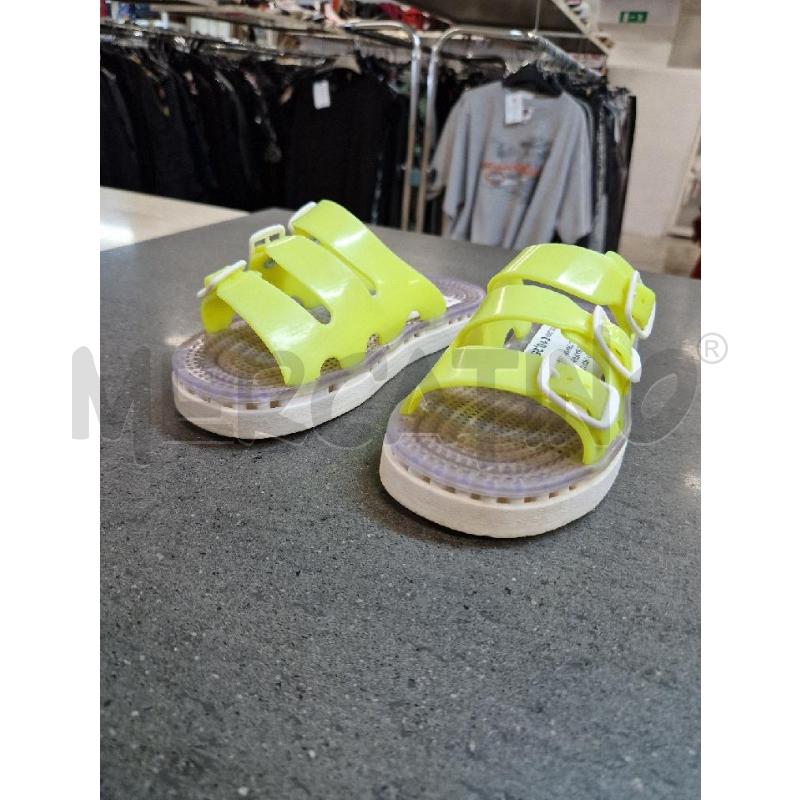 PANTOFOLE BAMBINO SENSI GIALLO TRASPARENTI | Mercatino dell'Usato Acerra 1