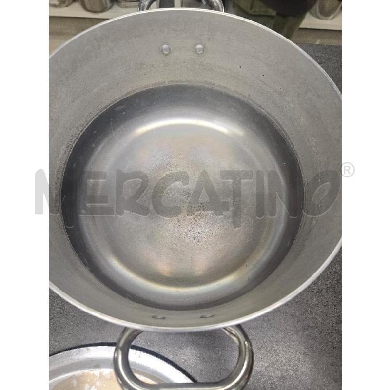 PENTOLA GRANDE CON COPERCHIO SILVER 2 MANICI | Mercatino dell'Usato Acerra 2