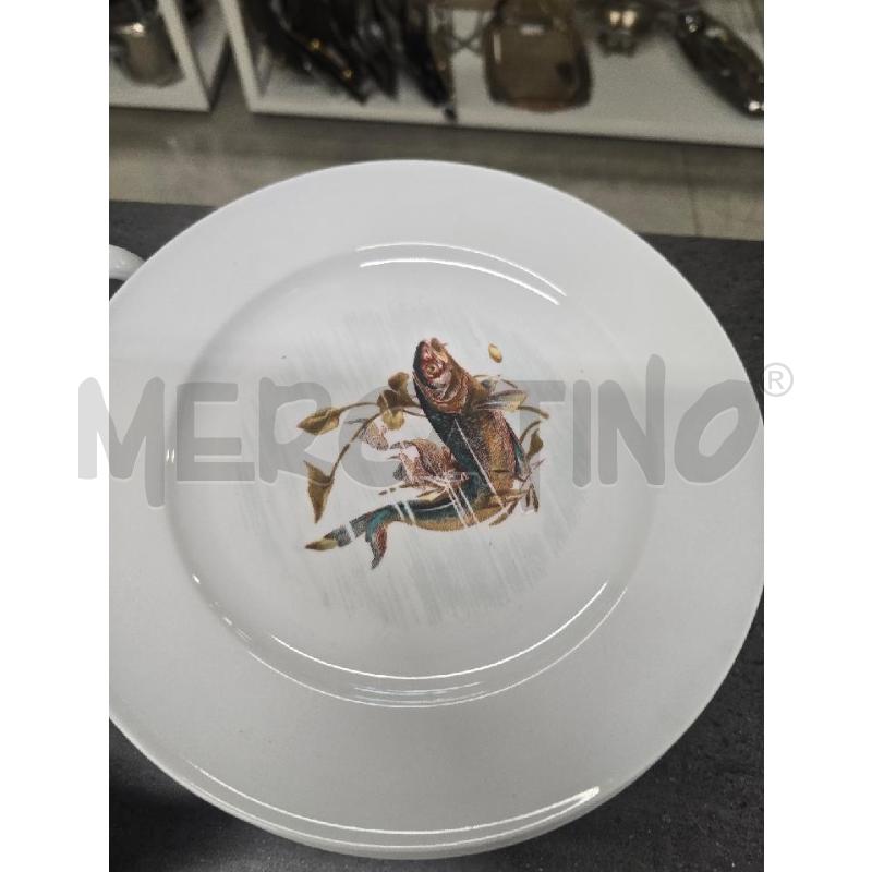 PIATTI PZ. 10+ZUPPIERA+SALSIERA BIANCHI PESCE FIGURA | Mercatino dell'Usato Acerra 2