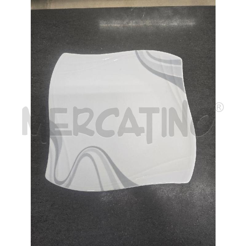 PIATTI PZ. 12 BIANCHI LINEA GRGIA | Mercatino dell'Usato Acerra 1