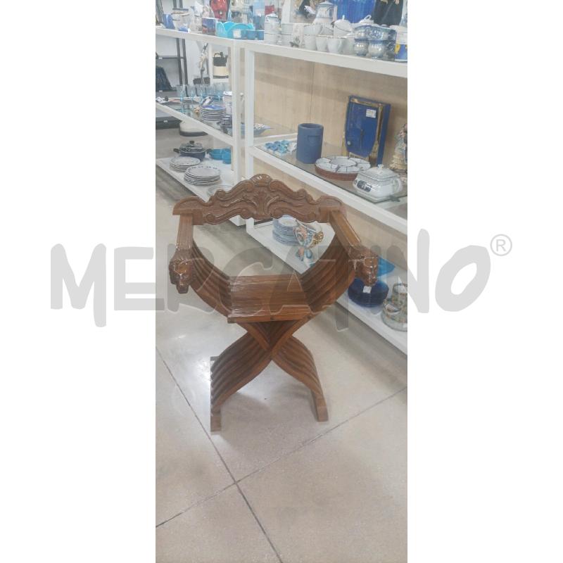 POLTRONCINA LEGNO FIGURA 2 LEONI | Mercatino dell'Usato Acerra 1