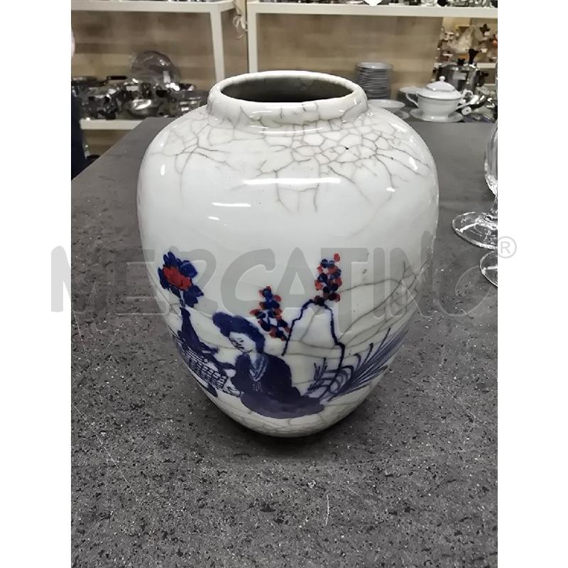 PORTA FIORI BIANCO STILE ORINTALE DONNA BLU | Mercatino dell'Usato Acerra 1