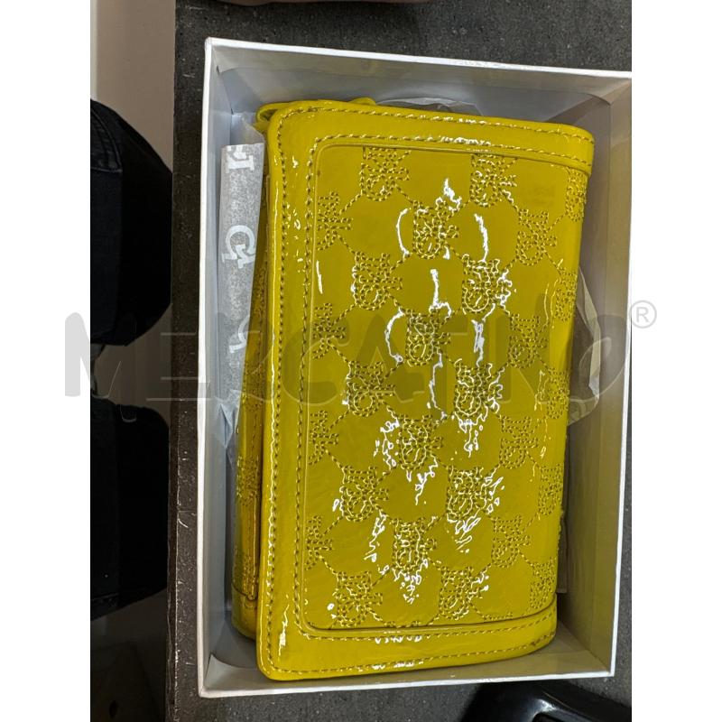 PORTA FOGLIO ROCCOBAROCCO GIALLO | Mercatino dell'Usato Acerra 1