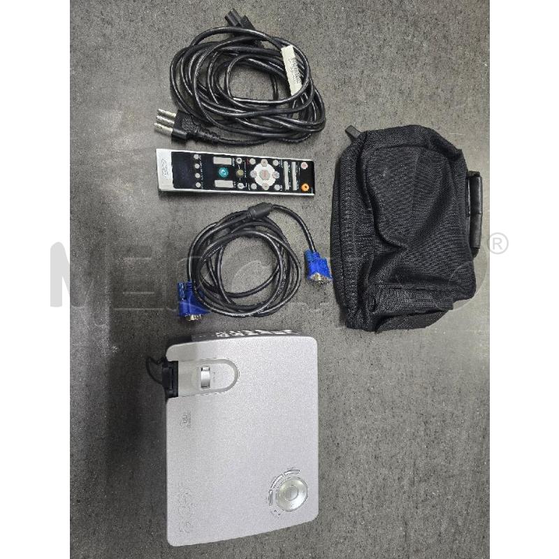 PROIETTORE ACER MODELLO PD 322 CON TELECOMANDO E BORSETTA | Mercatino dell'Usato Acerra 1