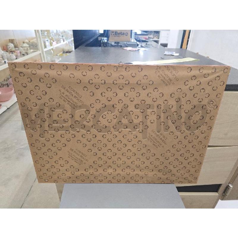QUADRO BIANCO MARRONE ROSA BROCCA BICCHIERI 50/70 | Mercatino dell'Usato Acerra 3