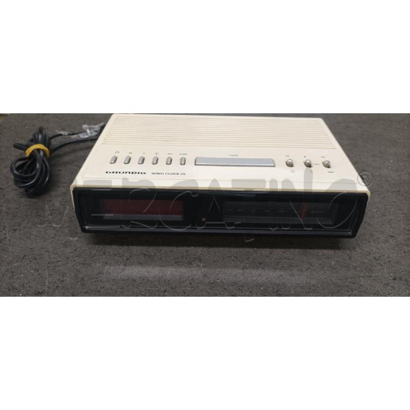 RADIOSVEGLIA GRUNDIG BIANCO | Mercatino dell'Usato Acerra 1