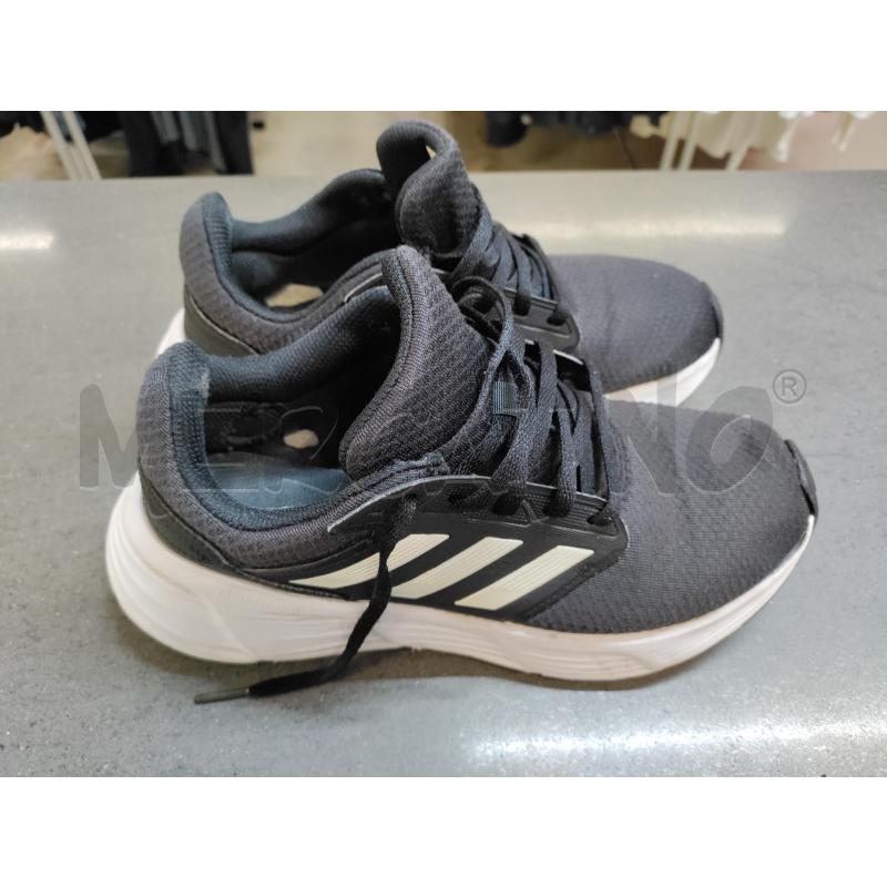 SCARPE ADIDAS NERO BIANCO | Mercatino dell'Usato Acerra 2
