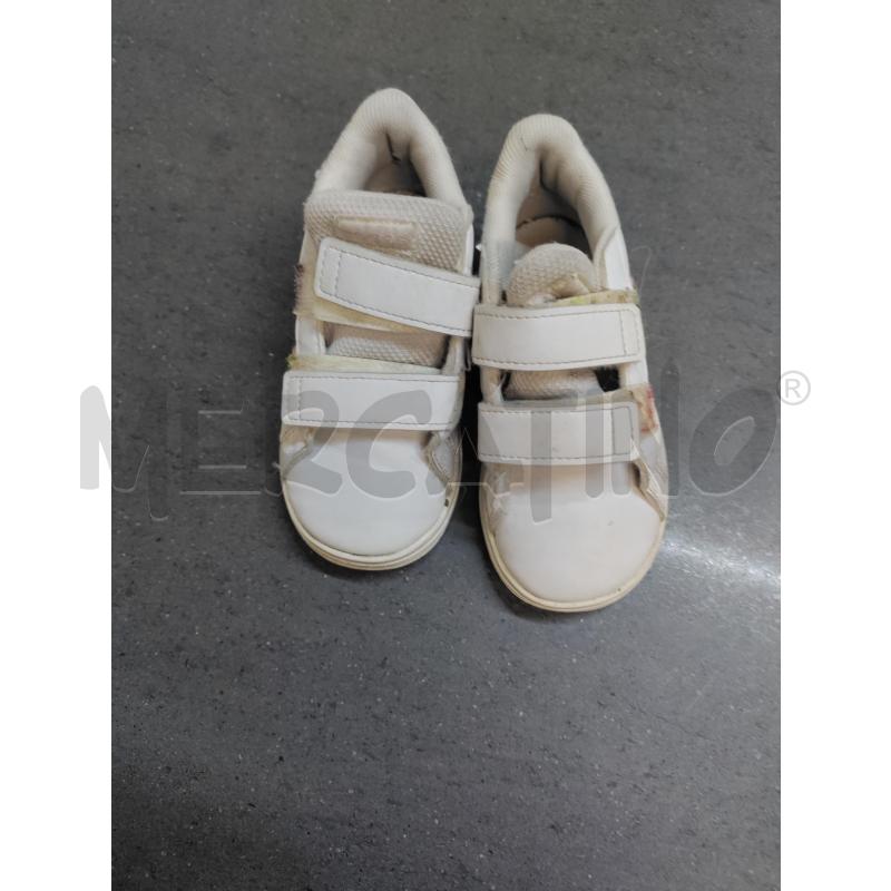 SCARPE BAMBINA ADIDAS BIANCO RIGHE ROSA | Mercatino dell'Usato Acerra 1