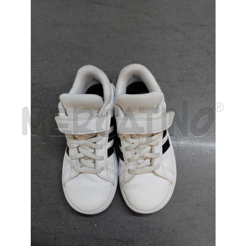 SCARPE BAMBINO ADIDAS BIANCO NERO | Mercatino dell'Usato Acerra 1