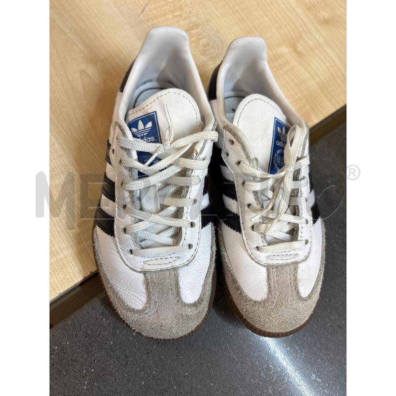 SCARPE BAMBINO ADIDAS SAMBA NERO BIANCO | Mercatino dell'Usato Acerra 1
