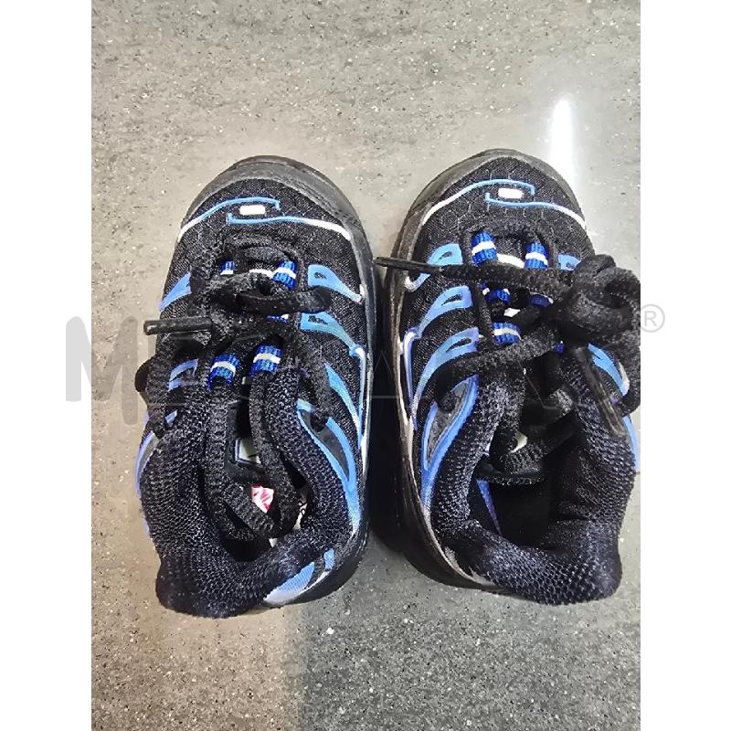 SCARPE BAMBINO NIKE NERO BLU SFUMATO | Mercatino dell'Usato Acerra 2