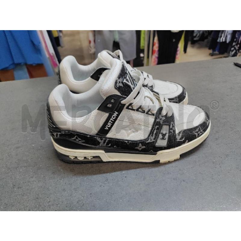 SCARPE BIANCO GRIGIO | Mercatino dell'Usato Acerra 2
