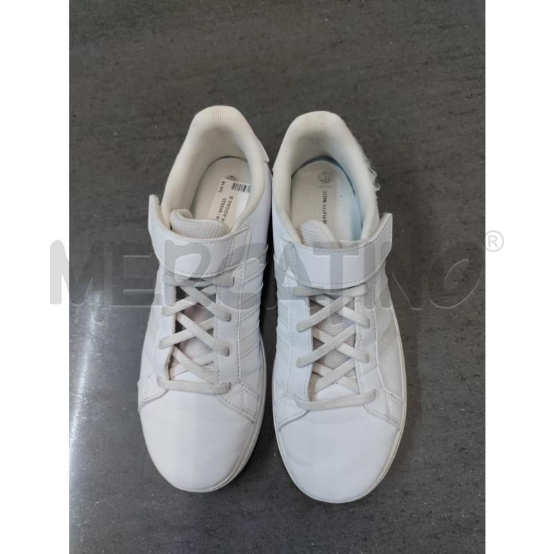SCARPE DONNA ADIDAS BIANCO | Mercatino dell'Usato Acerra 1