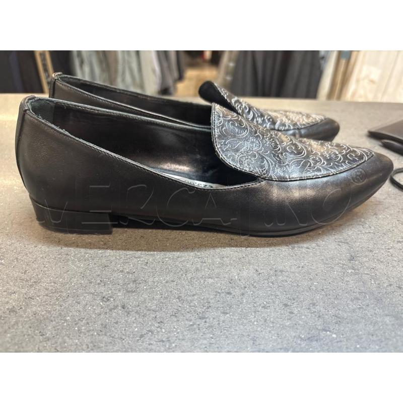 SCARPE DONNA ALVIERO RODRIGUEZ NERO DISEGNO BIANCO | Mercatino dell'Usato Acerra 2