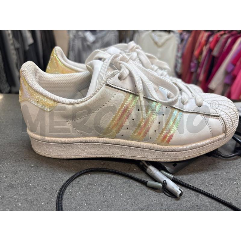 SCARPE DONNA BIANCO ADIDAS ARANCIONE | Mercatino dell'Usato Acerra 2