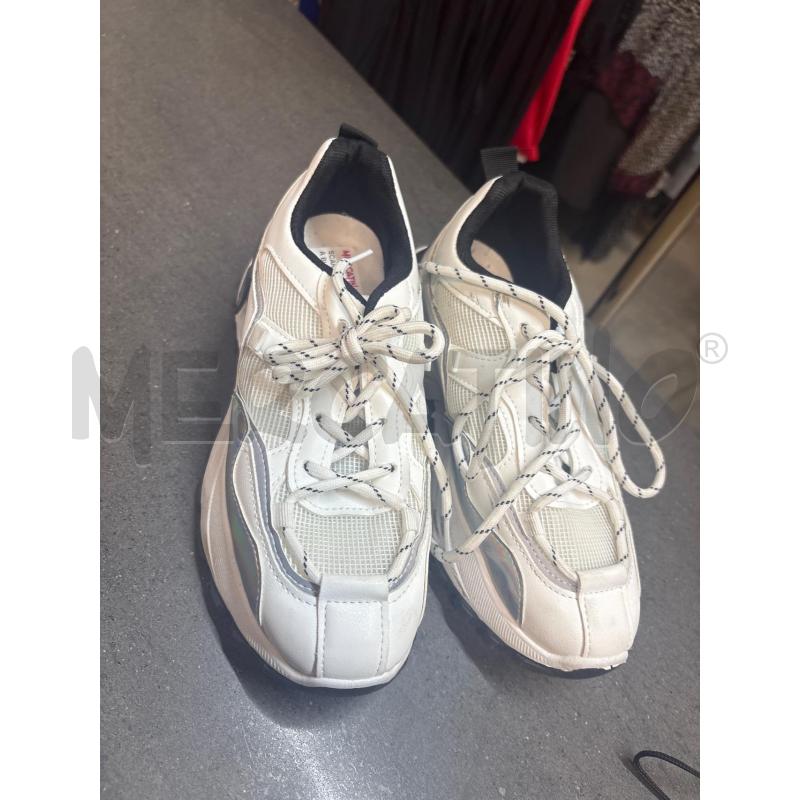 SCARPE DONNA CAMOMILLA BIANCO SILVER NERO | Mercatino dell'Usato Acerra 1