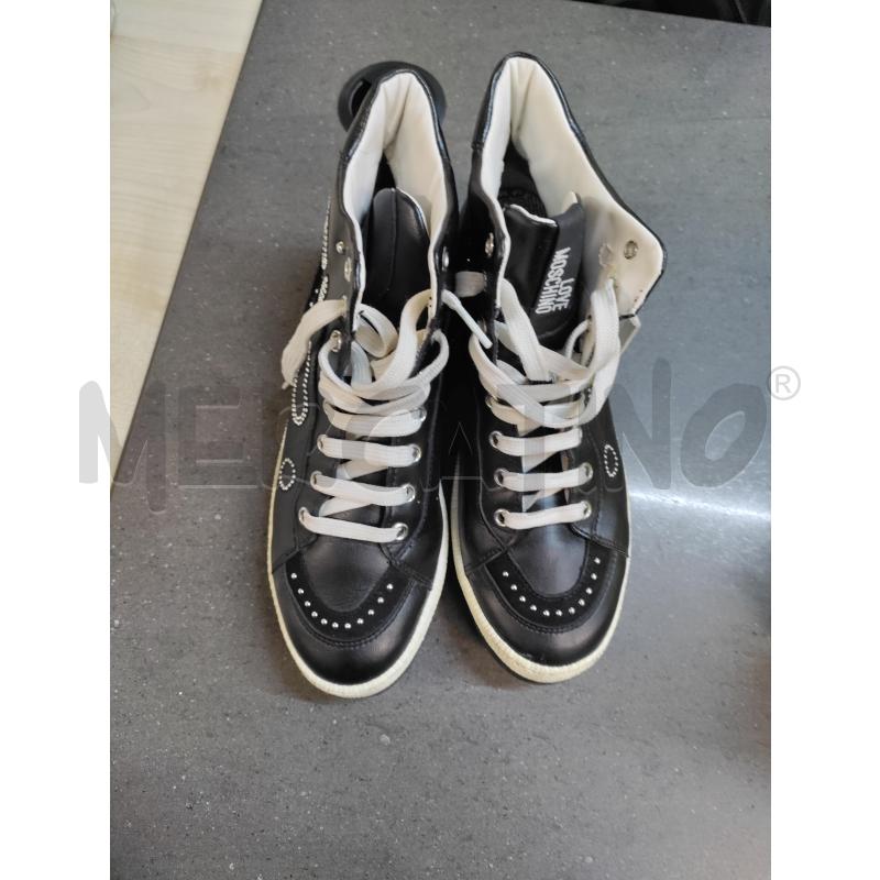SCARPE DONNA LOVE MOSCHINO NERE CON BORCHIE | Mercatino dell'Usato Acerra 1