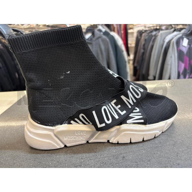 SCARPE DONNA LOVE MOSCHINO NERO BIANCO  | Mercatino dell'Usato Acerra 2