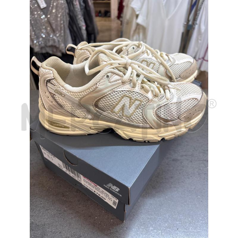 SCARPE DONNA NEW BALANCE BEIGE BIANCO | Mercatino dell'Usato Acerra 1