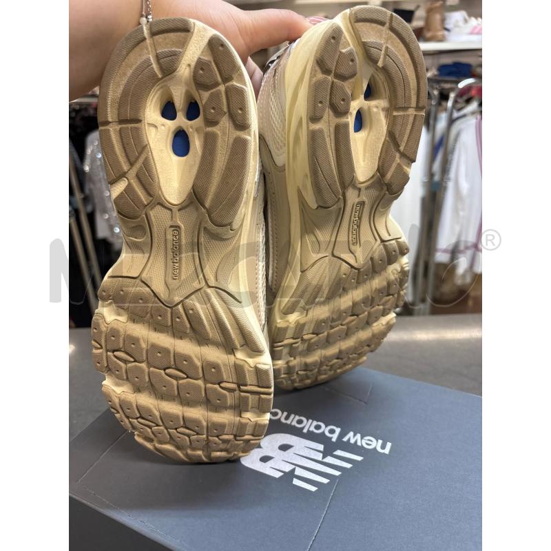 SCARPE DONNA NEW BALANCE BEIGE BIANCO | Mercatino dell'Usato Acerra 4