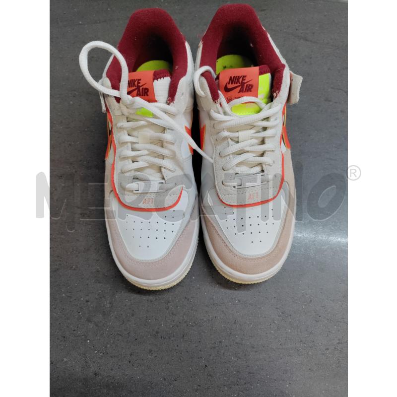 SCARPE DONNA NIKE AIR BEIGE ARANCIONE ROSA | Mercatino dell'Usato Acerra 1