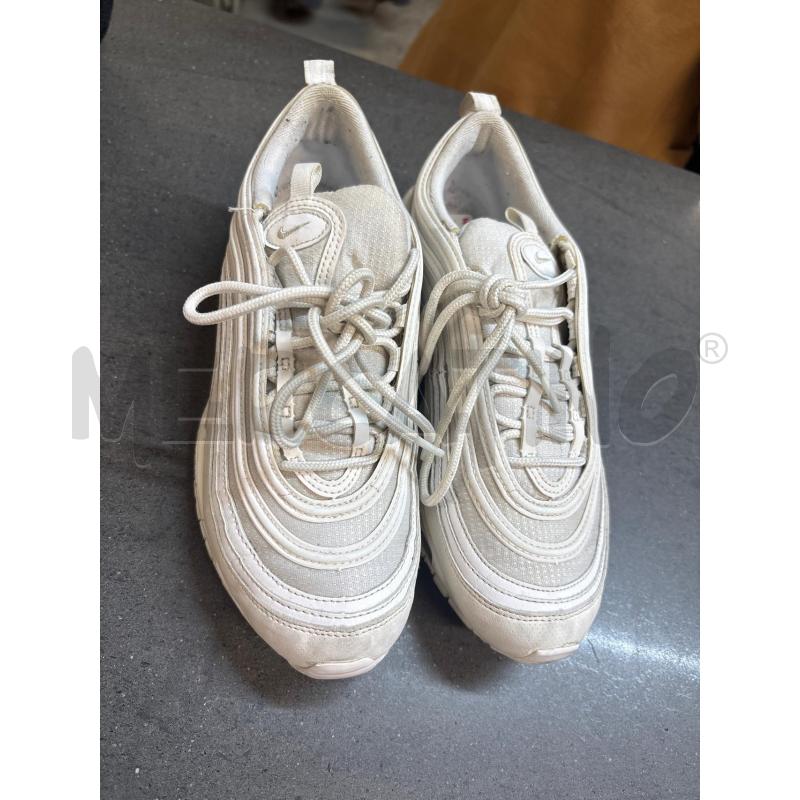SCARPE DONNA NIKE BIANCO RIGATO | Mercatino dell'Usato Acerra 1