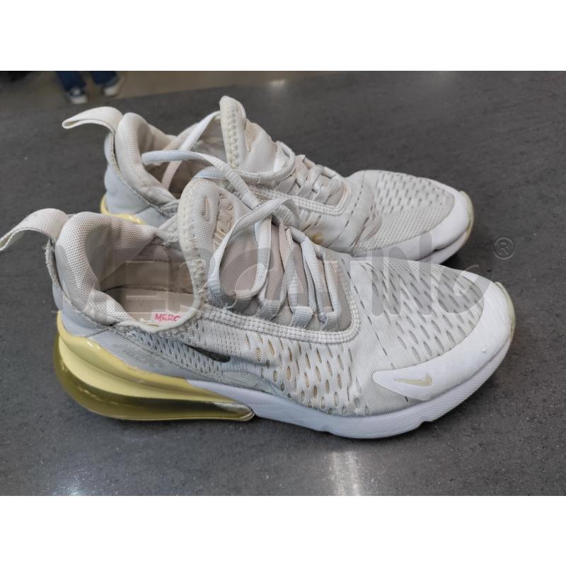SCARPE DONNA NIKE GRIGIO IN MAGLIA | Mercatino dell'Usato Acerra 2