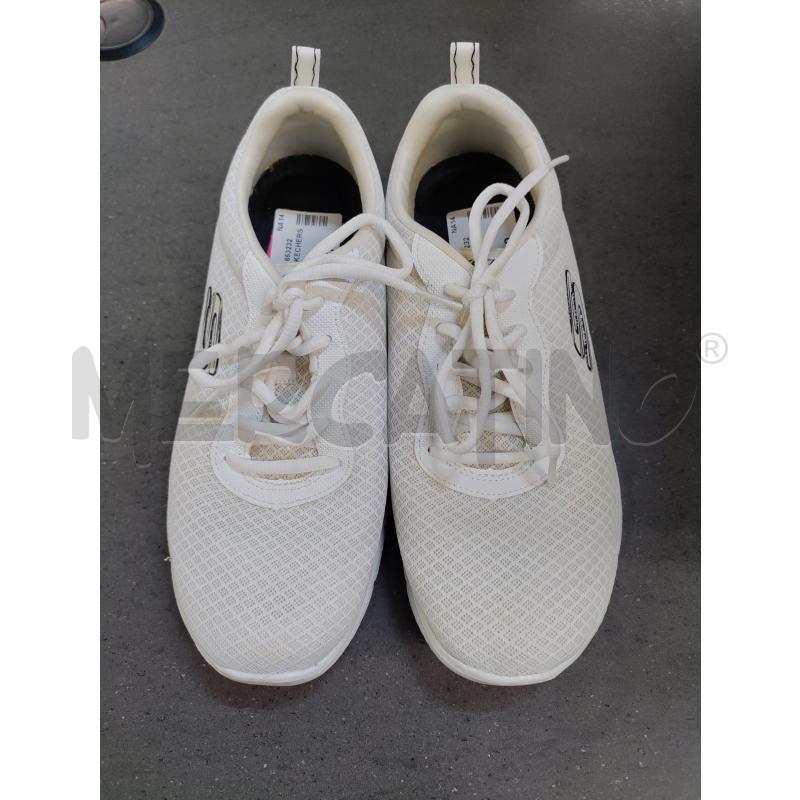 SCARPE DONNA SKECHERS BIANCO | Mercatino dell'Usato Acerra 1