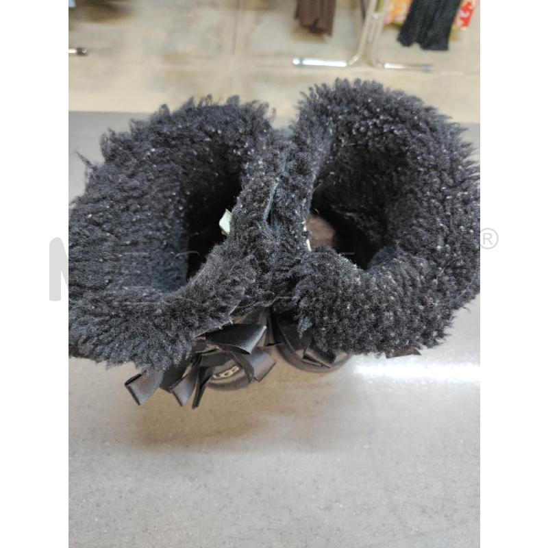 SCARPE DONNA UGG NERO | Mercatino dell'Usato Acerra 3
