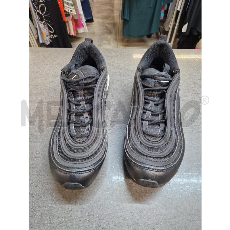SCARPE NERO BIANCO NIKE  | Mercatino dell'Usato Acerra 1
