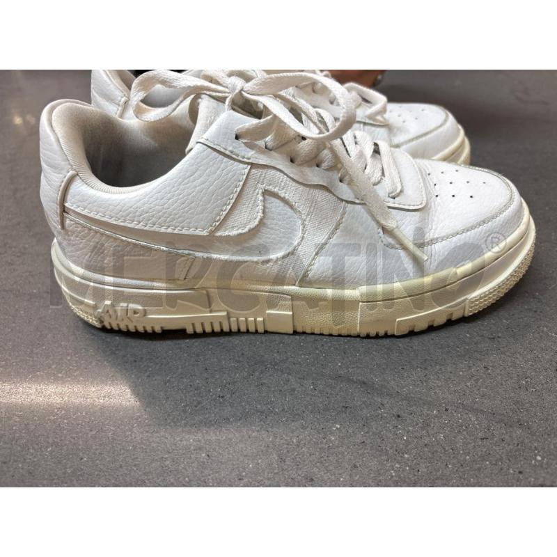 SCARPE NIKE AIR BIANCO | Mercatino dell'Usato Acerra 2