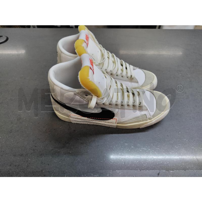 SCARPE NIKE BIANCO NERO COLLO ALTO | Mercatino dell'Usato Acerra 2