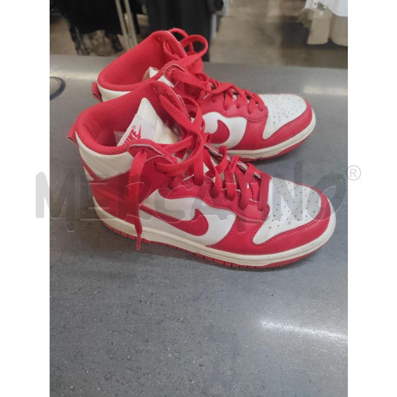 SCARPE NIKE ROSSO BIANCO | Mercatino dell'Usato Acerra 3