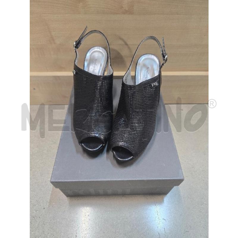 SCARPE TACCHI NEROGIARDINI NERO TRAFORATO | Mercatino dell'Usato Acerra 1