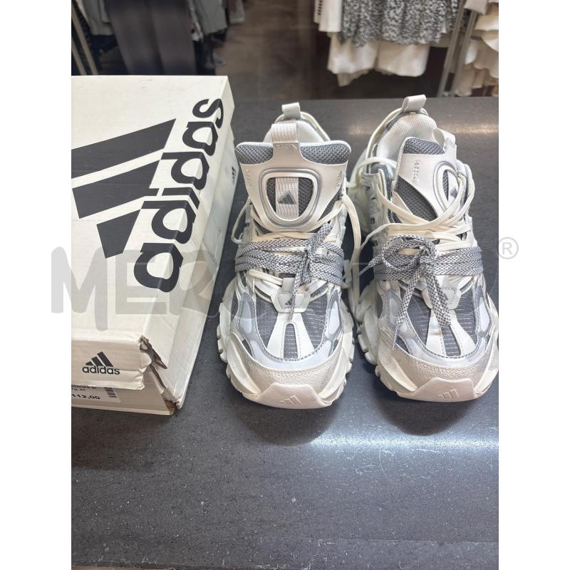 SCARPE UOMO ADIDAS BIANCO GRIGIO | Mercatino dell'Usato Acerra 1
