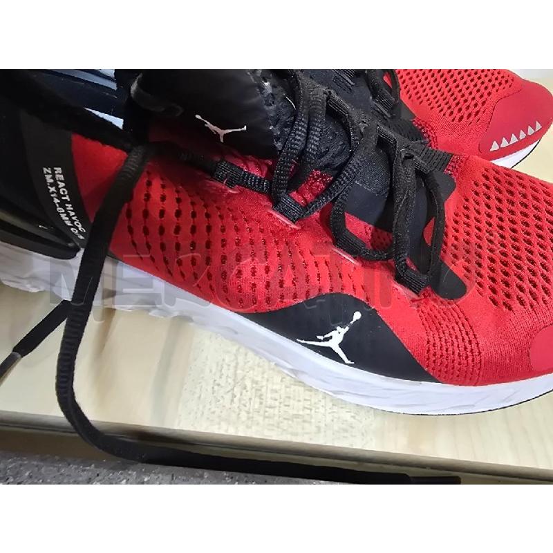 SCARPE UOMO JORDAN NERO ROSSO | Mercatino dell'Usato Acerra 3