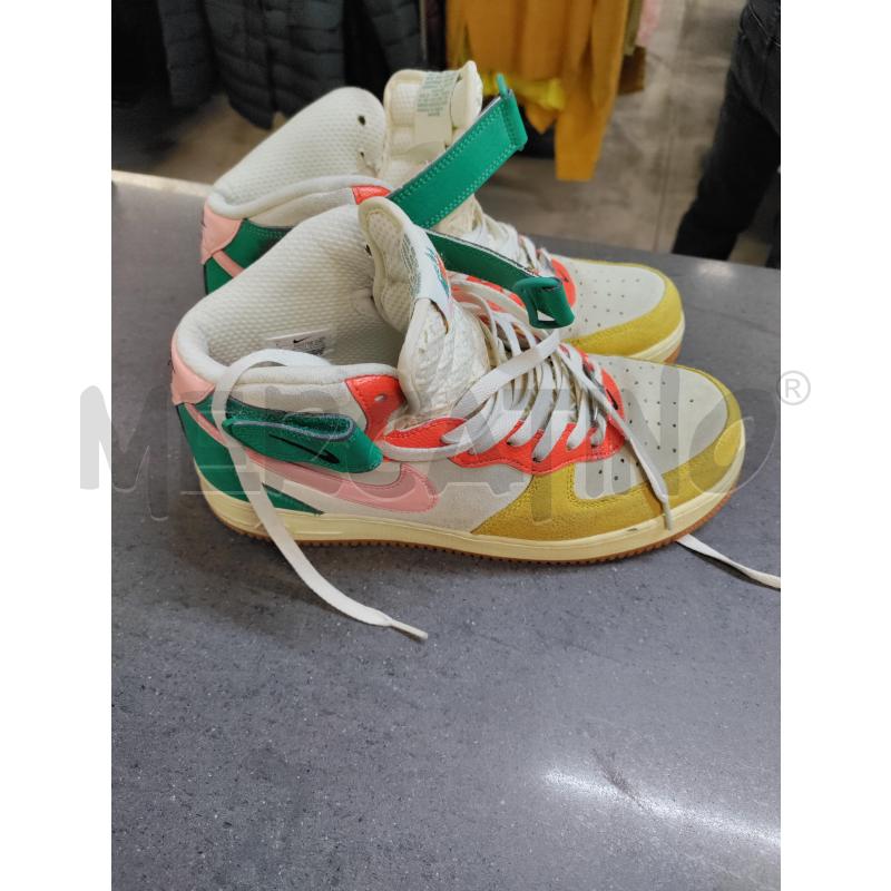 SCARPE UOMO NIKE AIR FORCE1 GIALLO ROSA ARANCIONE VERDE | Mercatino dell'Usato Acerra 1