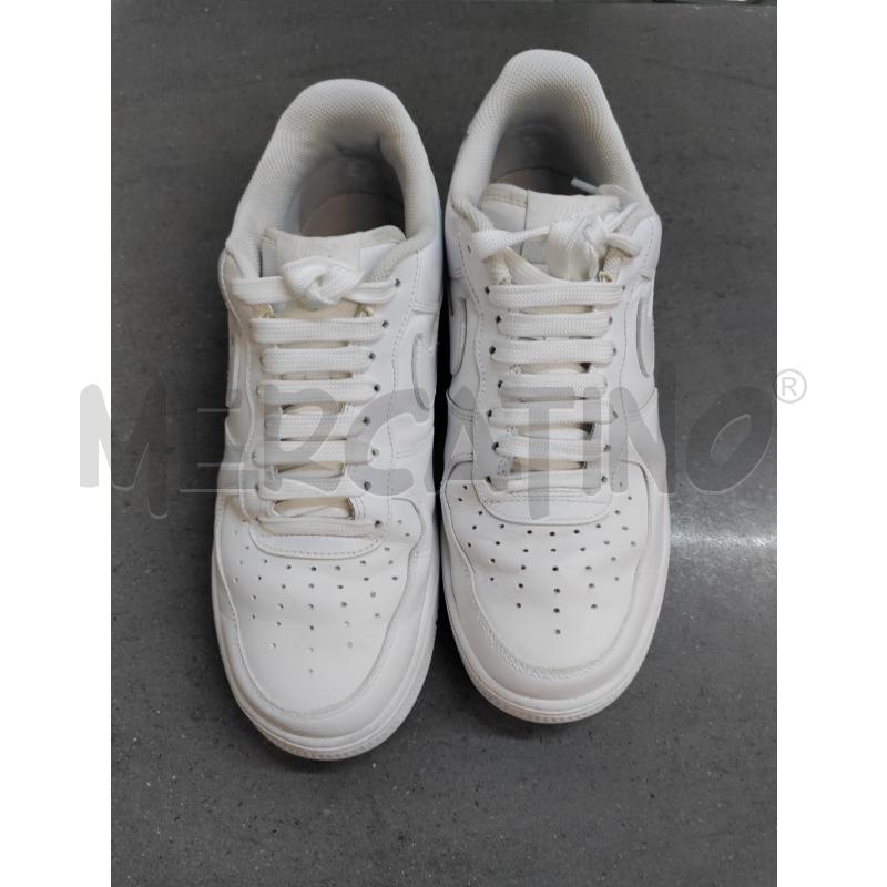 SCARPE UOMO NIKE AIR FORCE BIANCO | Mercatino dell'Usato Acerra 1