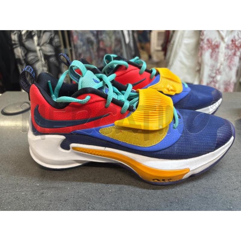 SCARPE UOMO NIKE COLORATE | Mercatino dell'Usato Acerra 2